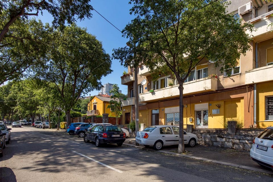 Property building, Parking