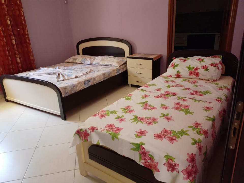 PARADISE VILLA Bed and Breakfast in Vlorë