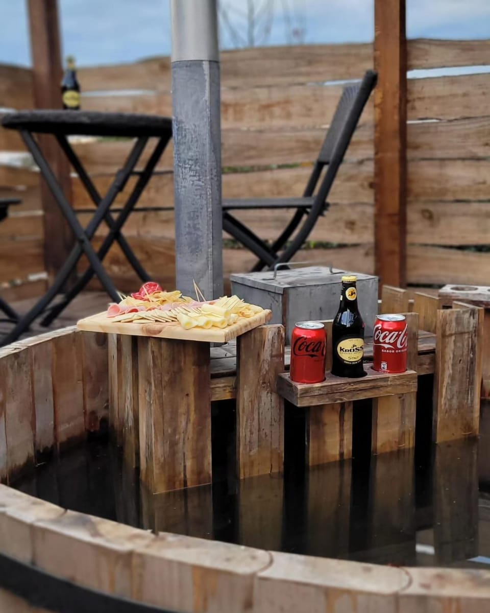 Food and drinks