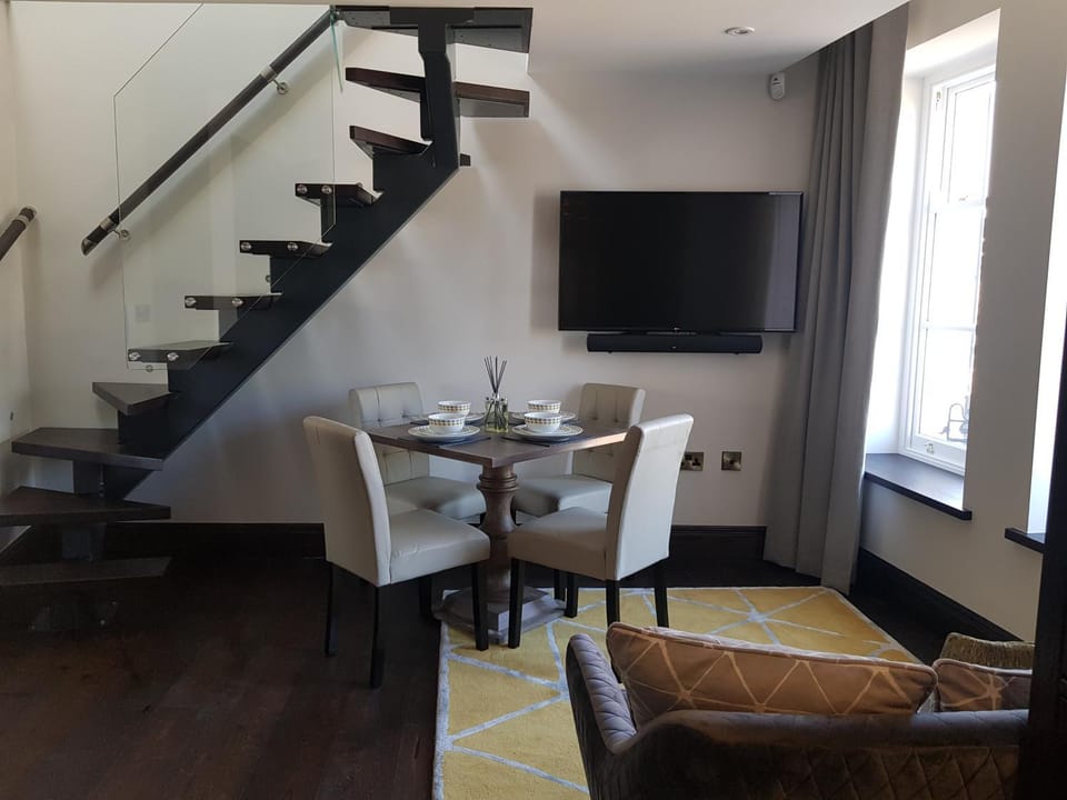 The Queens Head, Parkside Apartment 4 Apartment in Borough of Harrogate