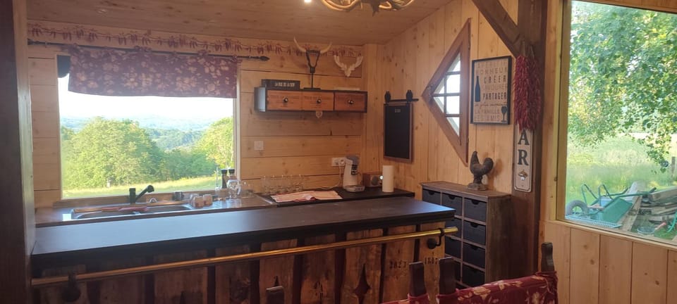 Domaine le lanis "cabane de Pauline" Chalet in Occitanie