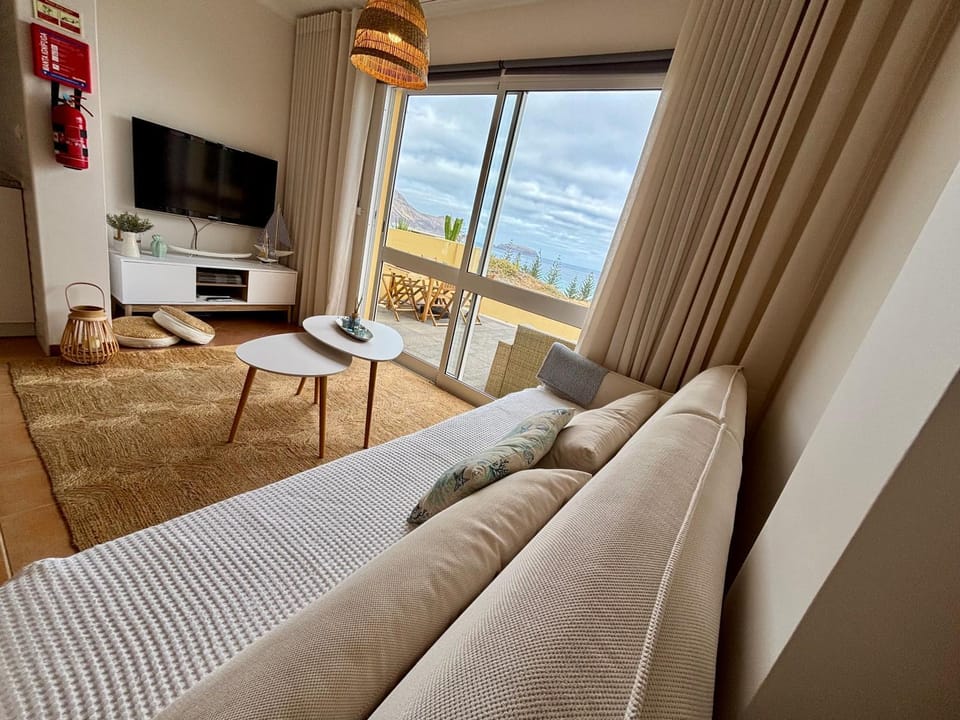 The Beach House Apartment in Madeira District