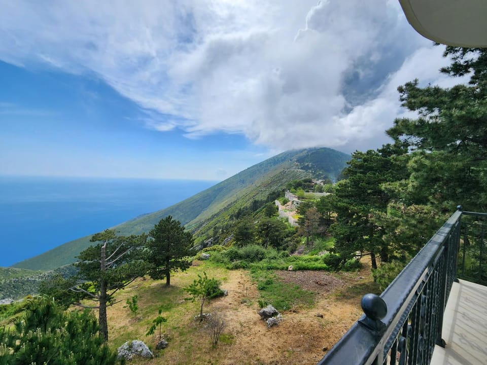 Day, Natural landscape, Garden, Mountain view, Sea view