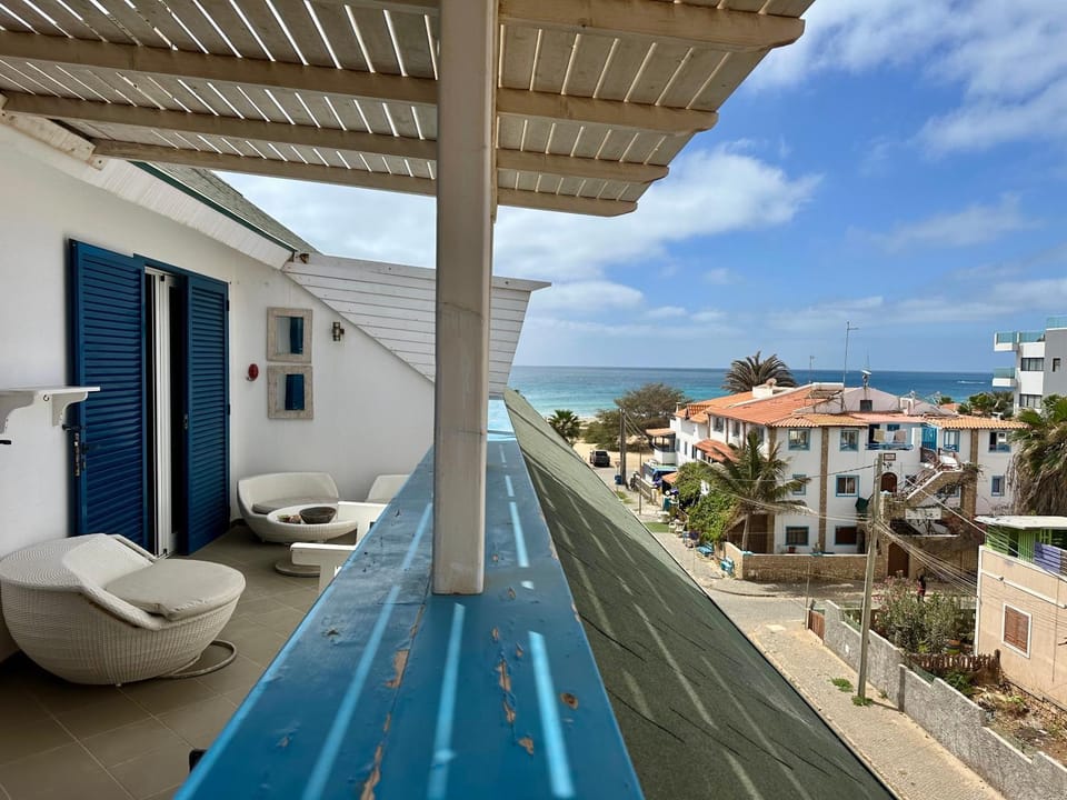 Leme Bedje Three bedroom - By Bobbywashere Apartment in Santa Maria