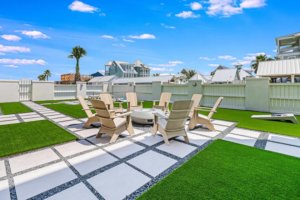 Palmilla's Sunset House in Port Aransas