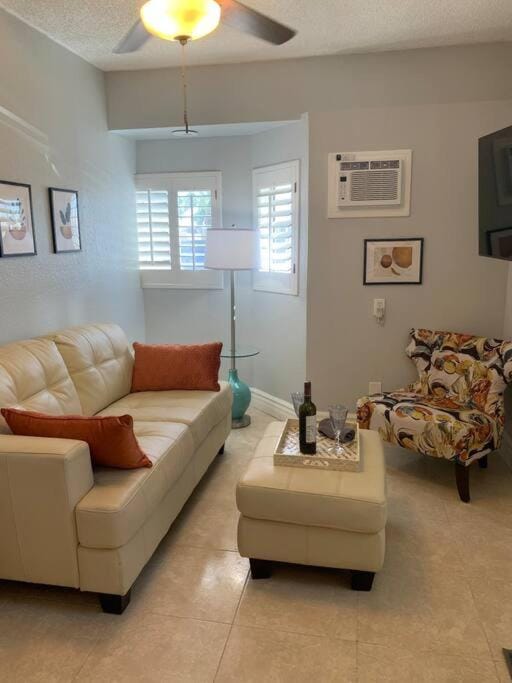 Hideaway in the Heart of Phoenix with POOL House in Phoenix