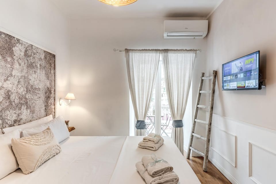Annamaria Rooms Bed and Breakfast in Naples