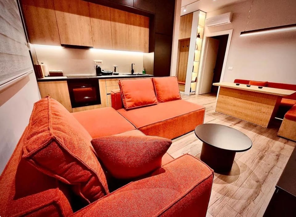 Kitchen or kitchenette, Living room, Seating area
