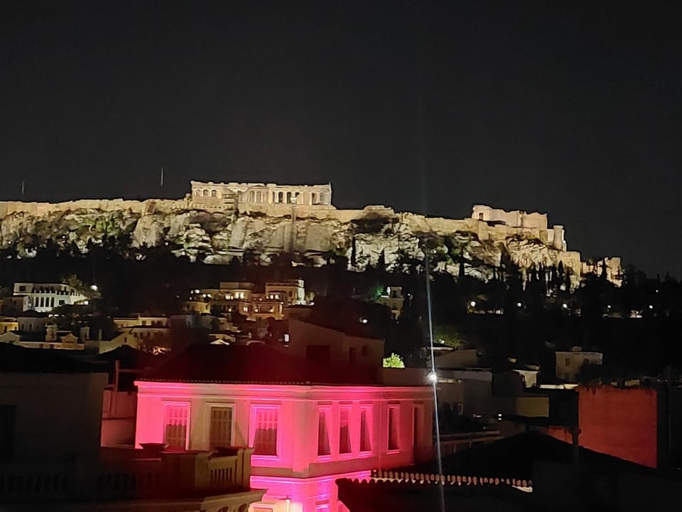 Luxury apartment next the citadel of Tsakas Apartment in Athens