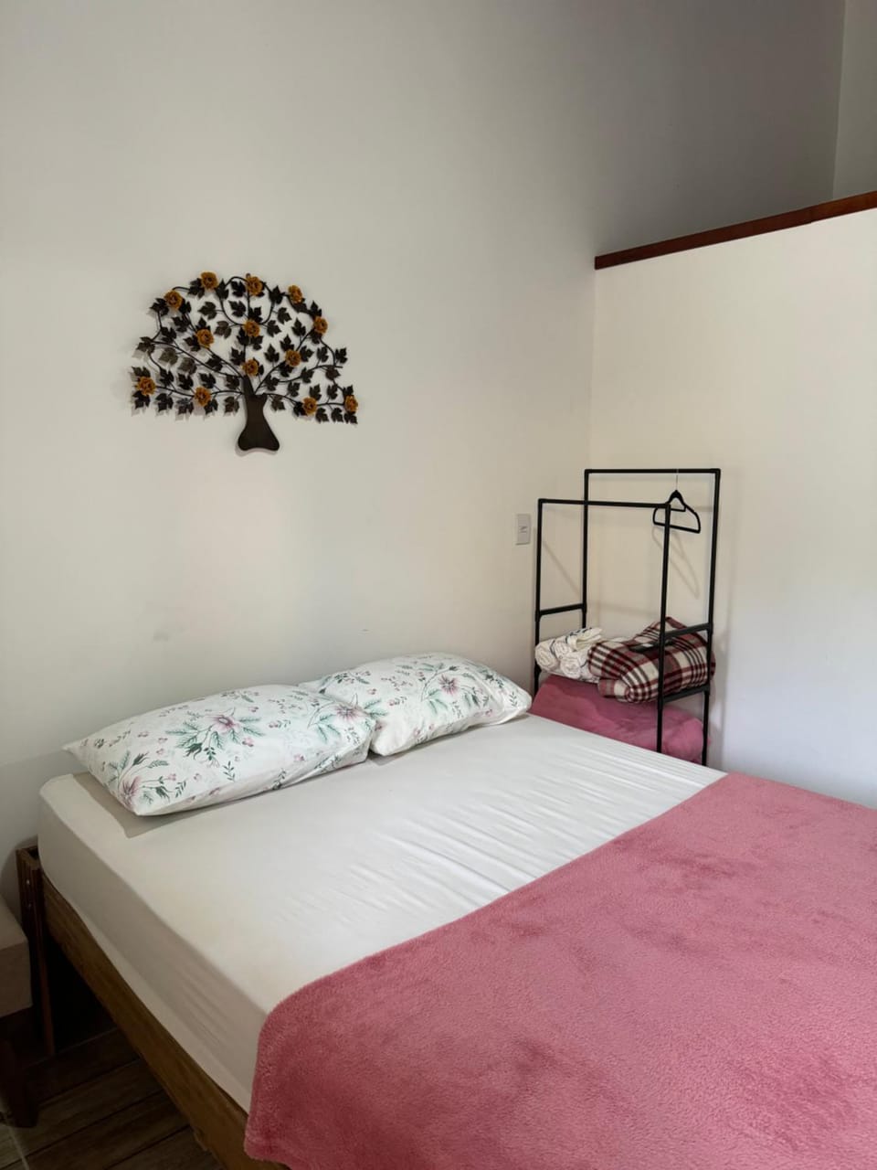 Recanto Casa Amarela Vacation rental in Miguel Pereira