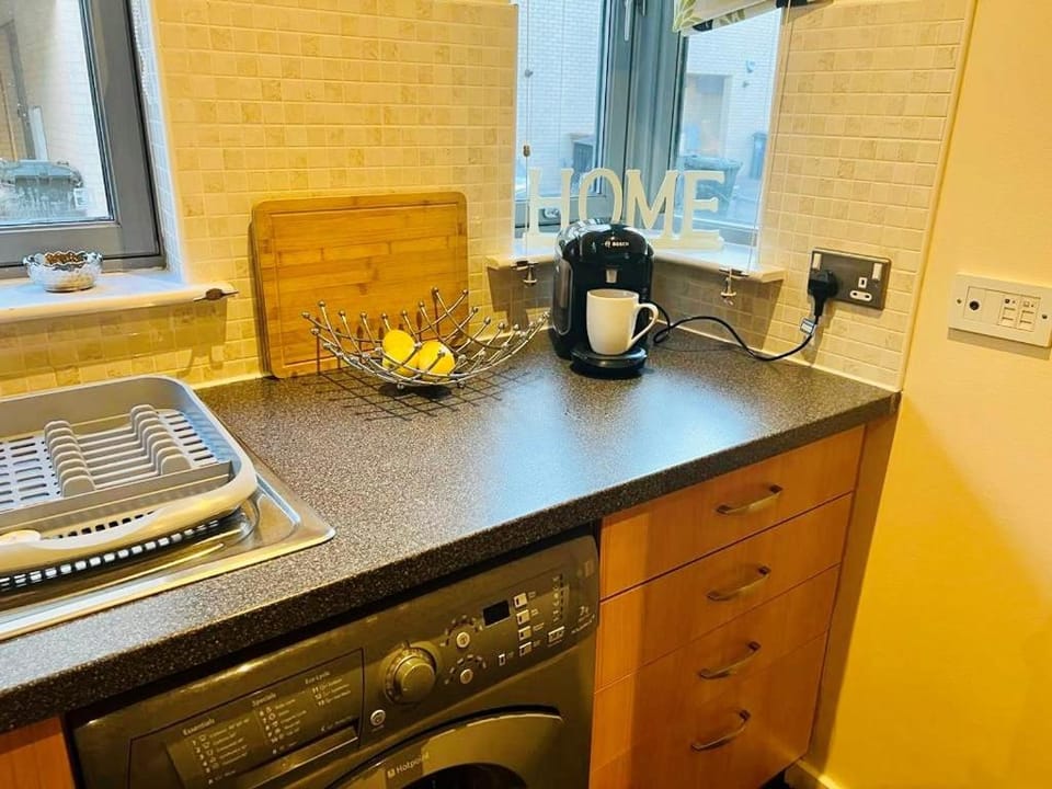 Coffee/tea facilities, Kitchen or kitchenette, minibar, pet friendly, stove, toaster