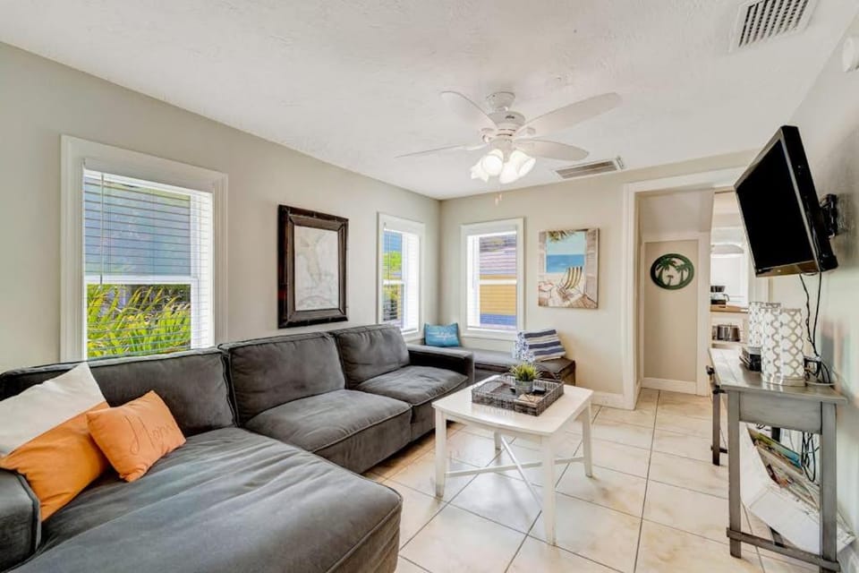 Casa Del Sol C Apartment in Bradenton Beach