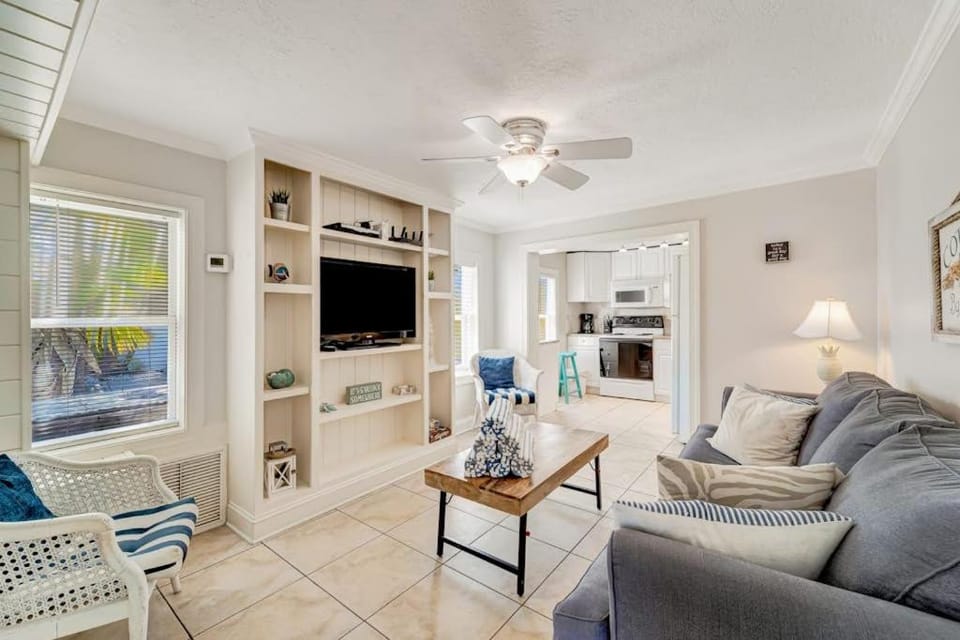 Casa Del Sol B Apartment in Bradenton Beach