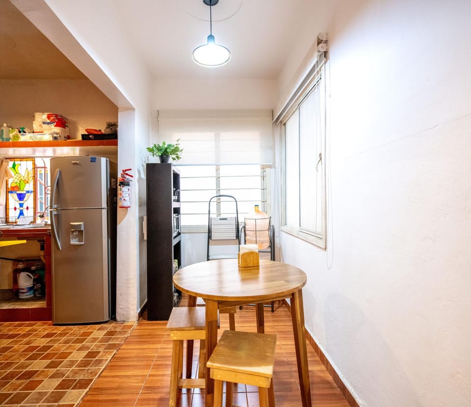 Loft en Roma Sur: Cama King Size Apartment in Mexico City