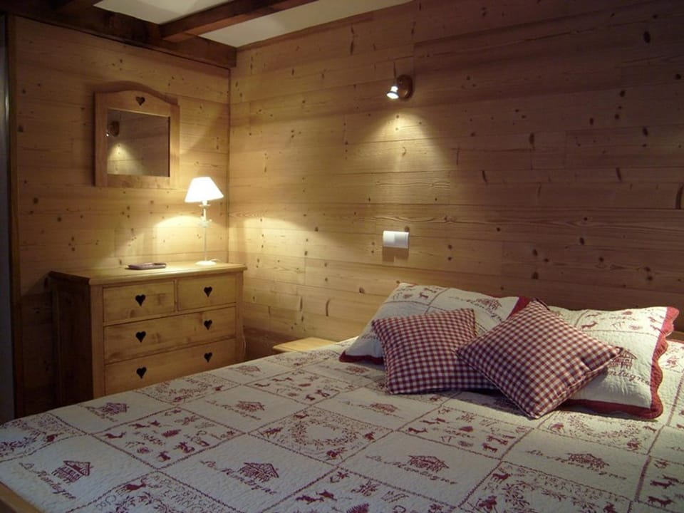 Chalet spacieux pour 10 pers. avec garage, proche pistes - FR-1-733-7 Chalet in Notre-Dame-de-Bellecombe