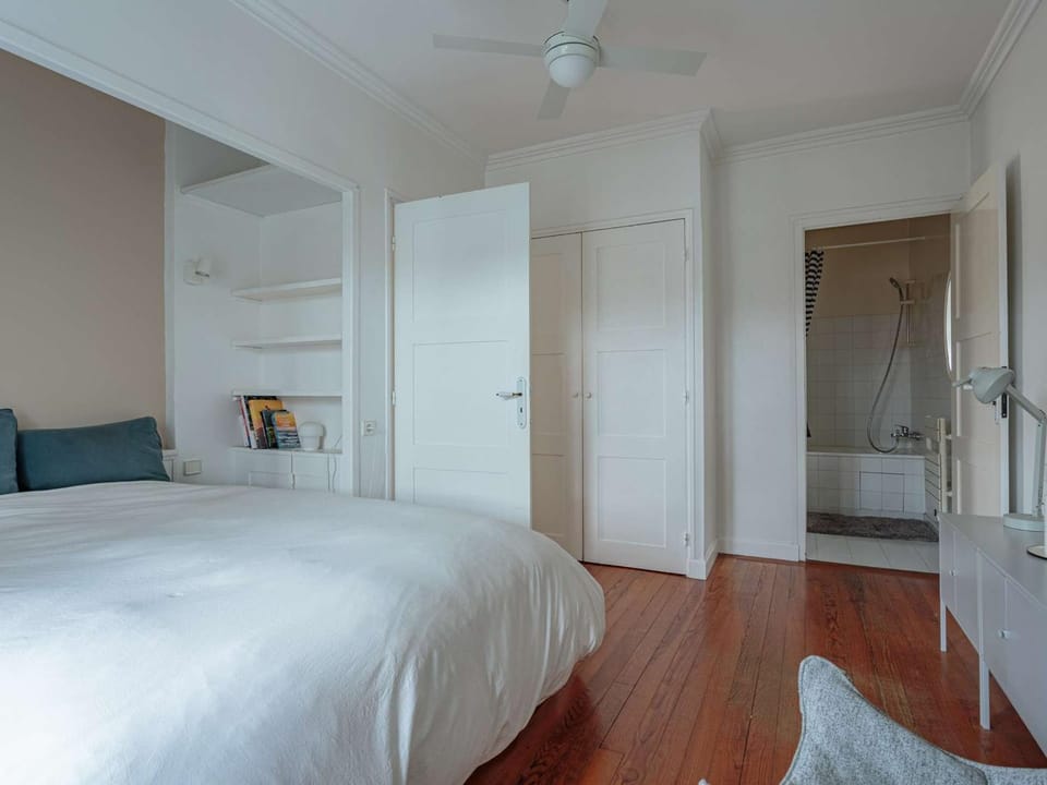 Spacieux appart 3* à Biarritz, proche commerces, plage et centre, avec wifi et balcon - FR-1-3-589 Apartment in Biarritz