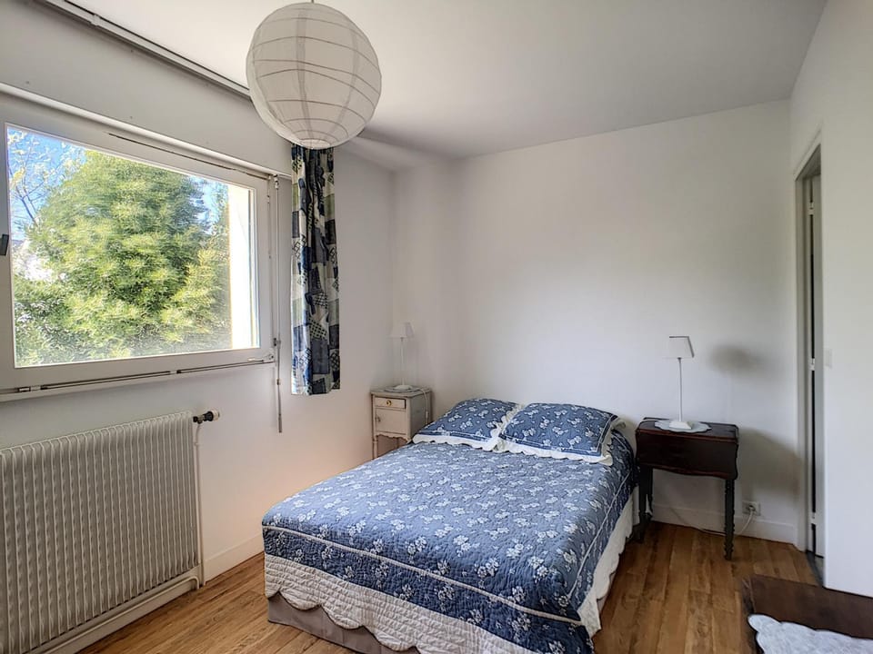 Villa en bord de mer à Jullouville, accès direct plage, 6 chambres, jardin et barbecue - FR-1-361-496 House in Saint-Pair-sur-Mer