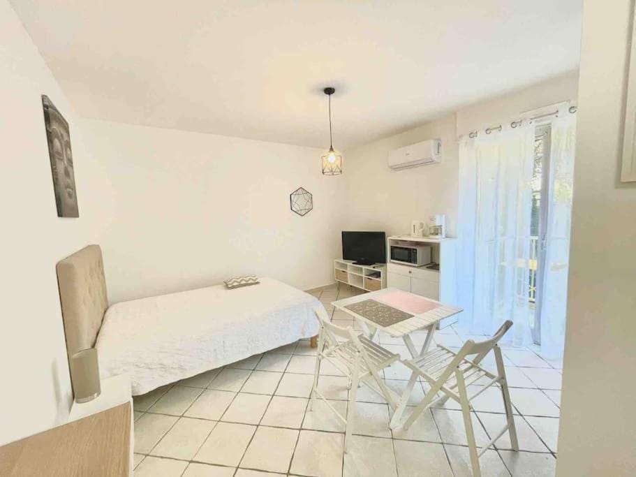 T1 Centre ville Carré d'or proche plage Apartment in Ajaccio