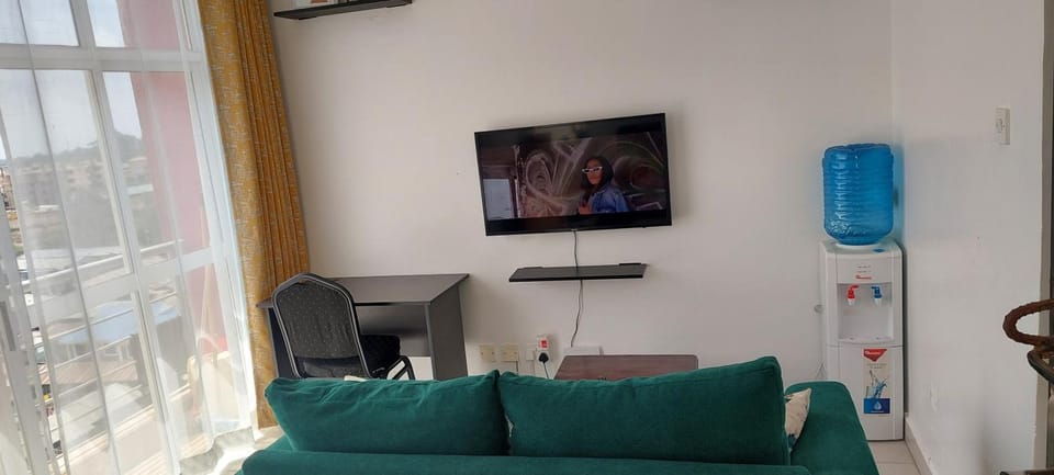 Cosy Studio with Workspace Apartment in Nairobi