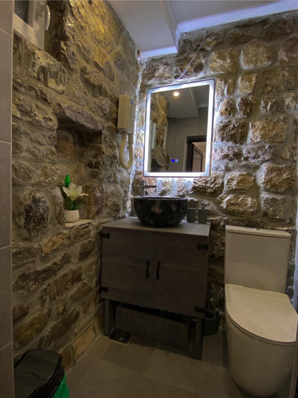 Toilet, Bathroom