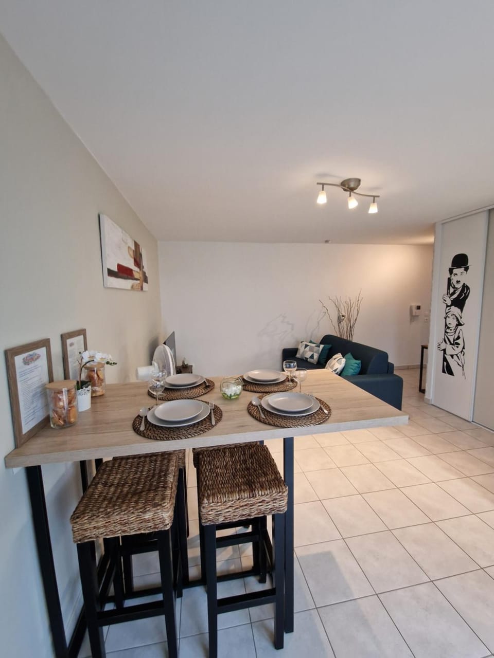 Cosy Decines Groupama Stadium-LDLC Arena Climatisé Apartment in Vaulx-en-Velin