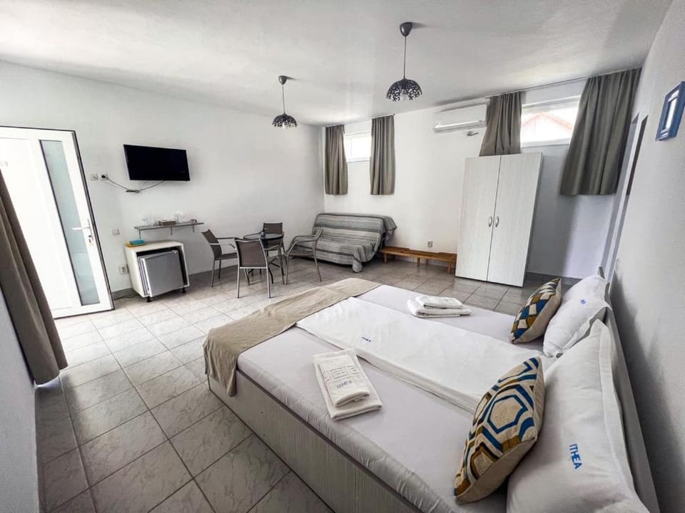 Vila Ithea Bed and Breakfast in Dobrich Province, Bulgaria