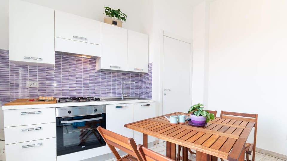 Kitchen or kitchenette, Other