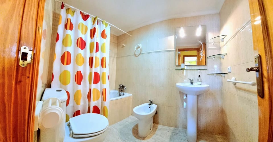 Bathroom, Bath, bidet