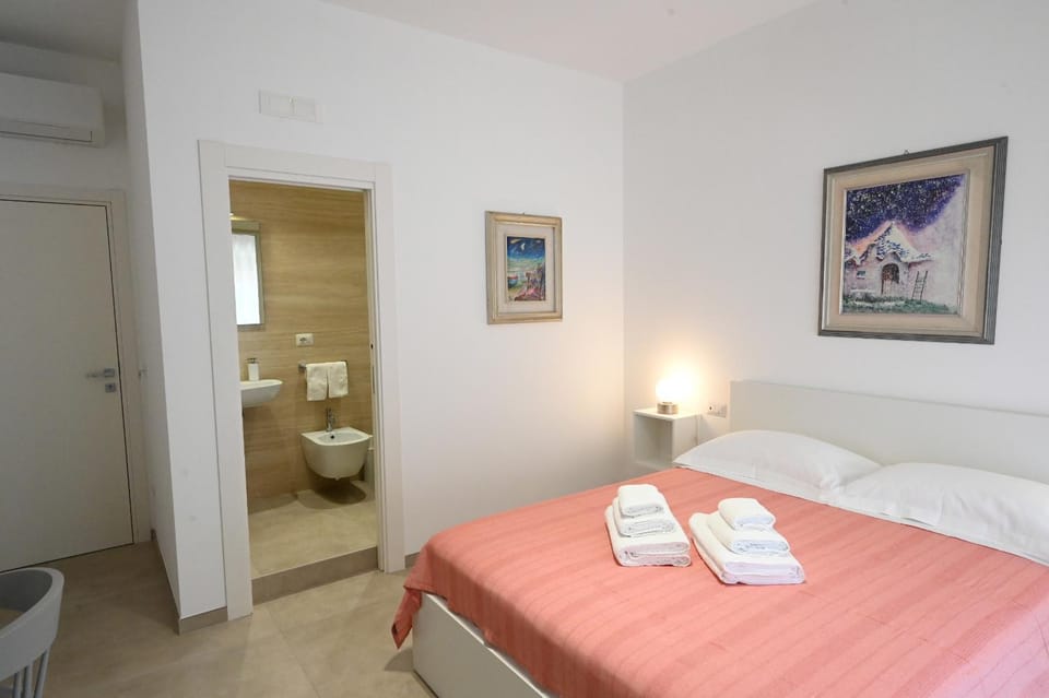 MELO 48 Bed and Breakfast in Bari