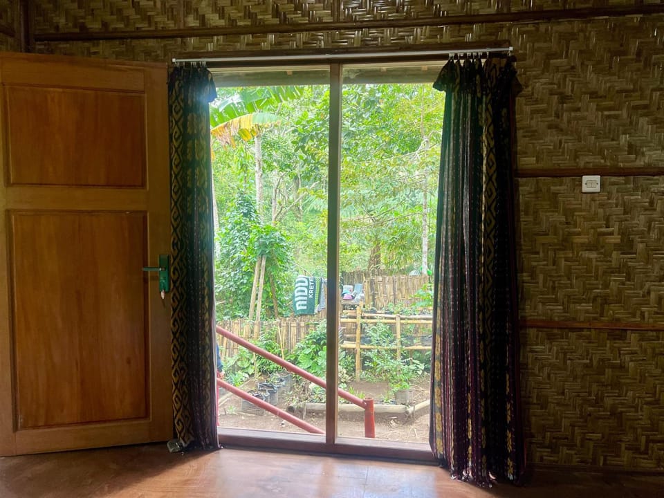 View (from property/room), Garden view
