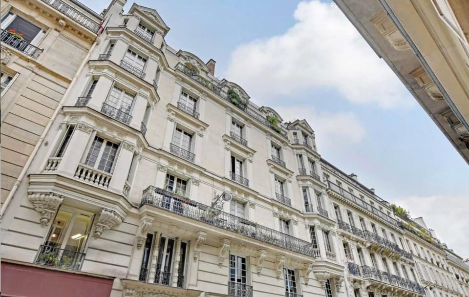 Amsterdam 11 - Saint-Lazare - Studio Apartment in Paris