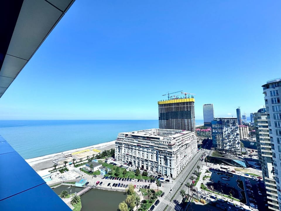 Sunshine Apartments in Batumi Apartment in Batumi