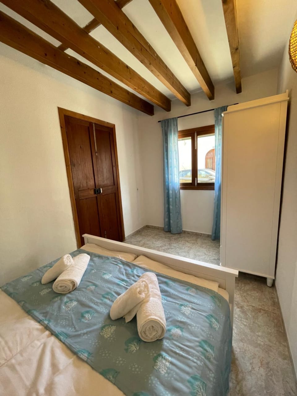 Bed, Photo of the whole room, Bedroom, towels, wardrobe