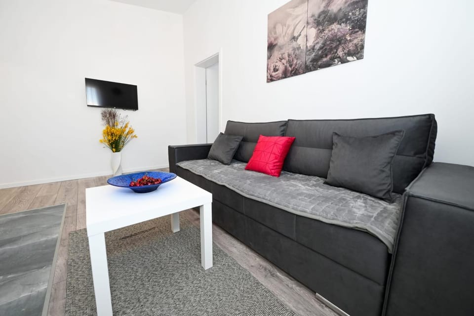 Apartments Astoria Apartment in Zadar County