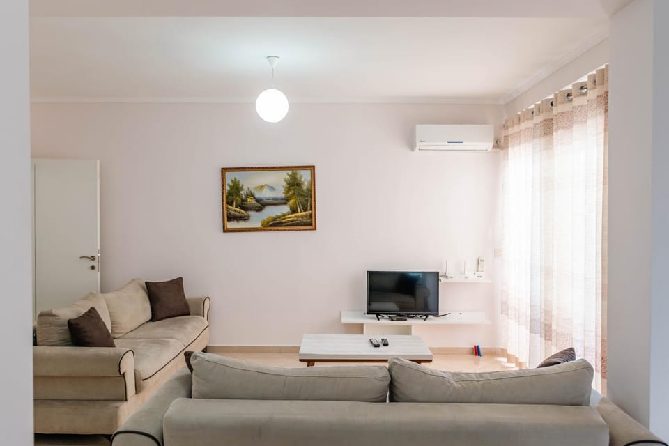 TV and multimedia, Living room, air conditioner