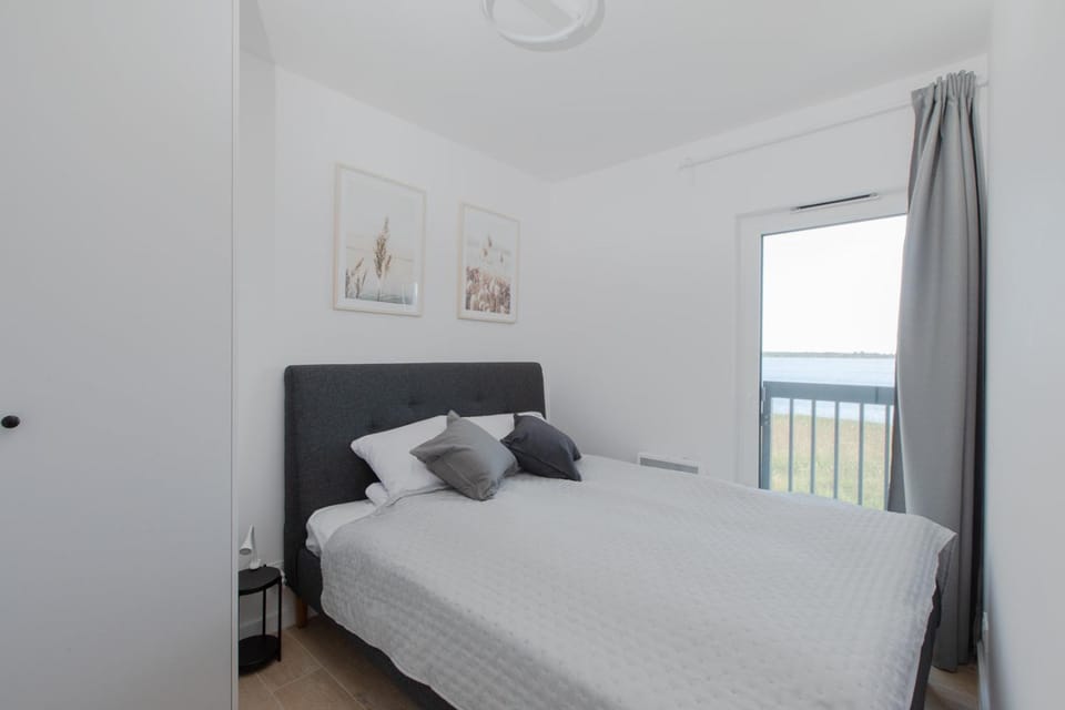 Apartament Grafitowy by Major Domus Club Apartment in West Pomeranian Voivodeship, Poland