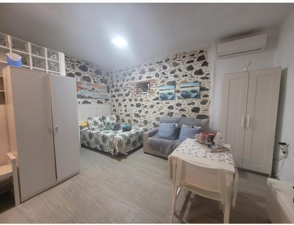 Dining area, wardrobe