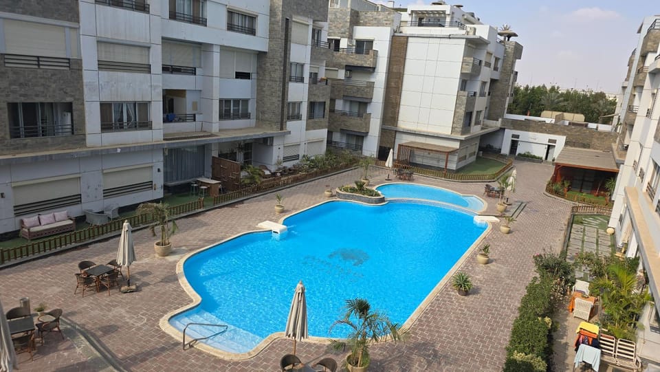 Property building, Swimming pool