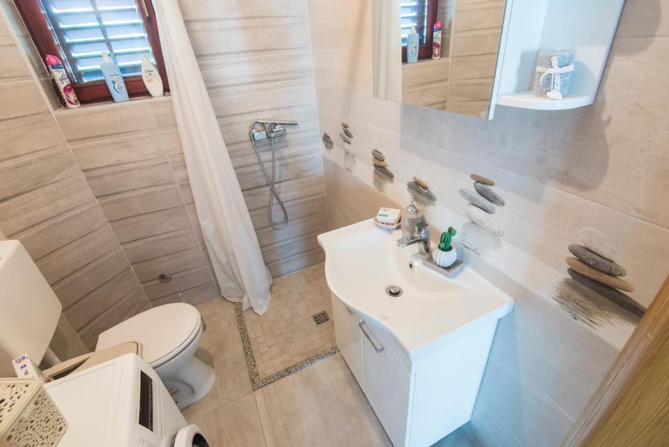 Apartment Poseidon Apartment in Šibenik-Knin County, Croatia