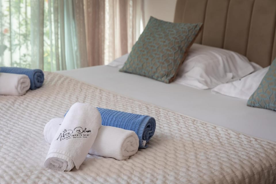 A&D Deluxe apartments Dani with swimming pool Apartment in Split-Dalmatia County