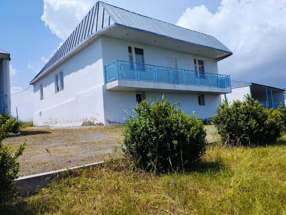 Property building, Garden view