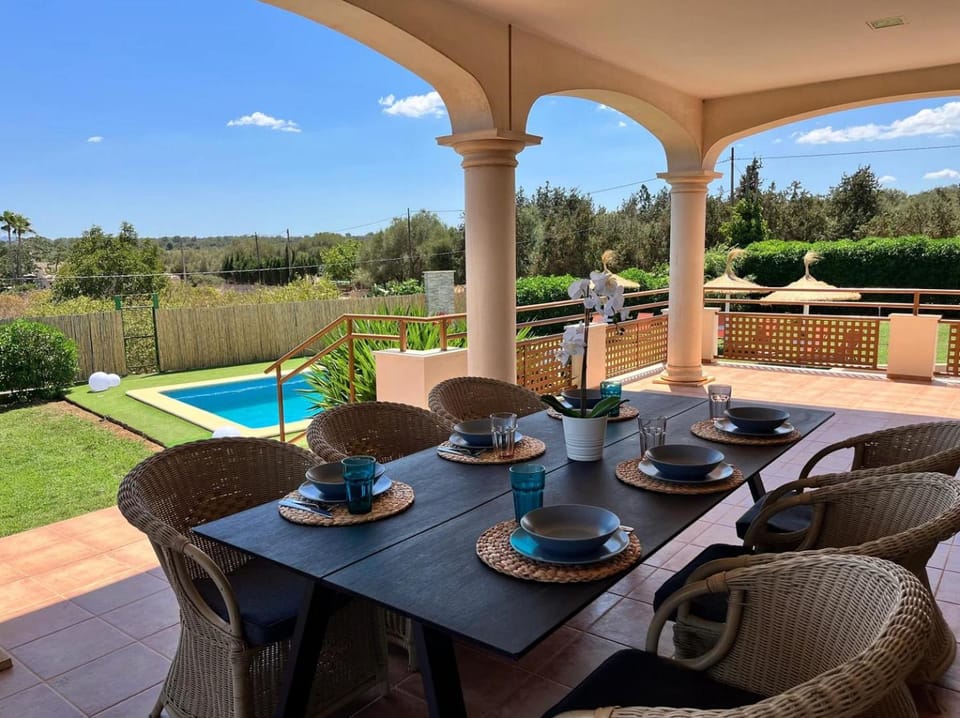 Patio, Day, Garden, View (from property/room), Balcony/Terrace, Garden view, Pool view, Swimming pool