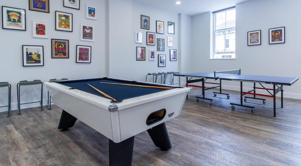 Table tennis