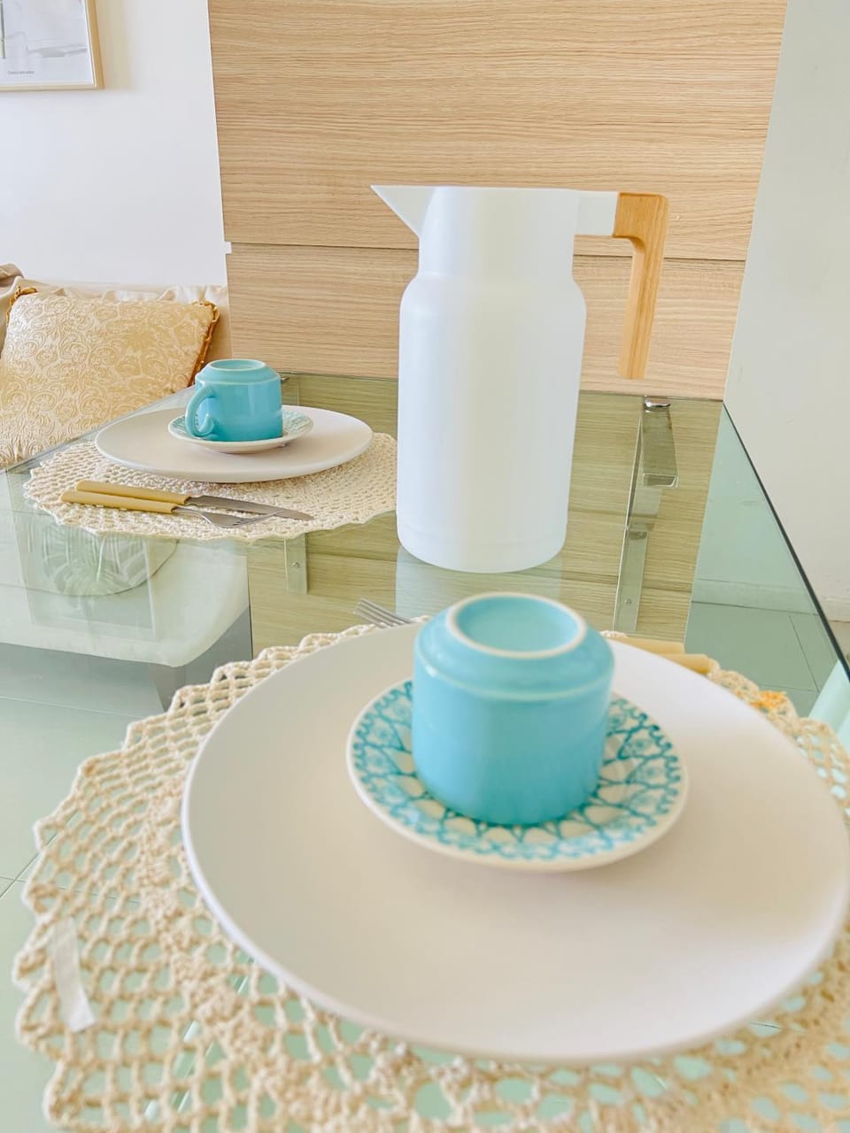 Coffee/tea facilities, Dining area
