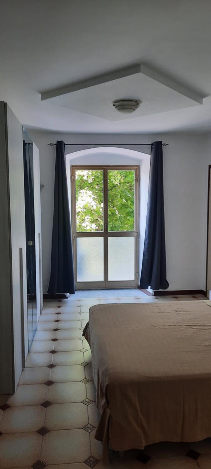Ferry House Apartment in La Spezia