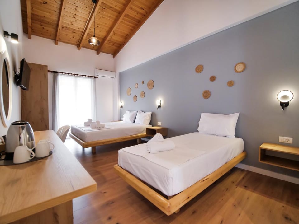 Bed, Photo of the whole room