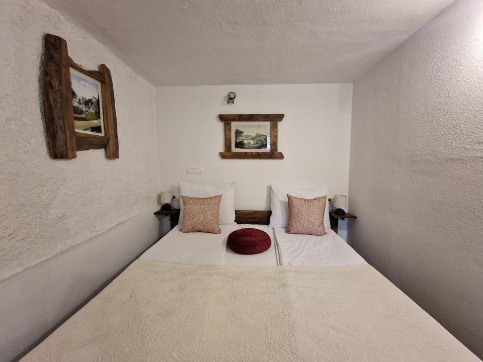 Bed, Decorative detail, Bedroom