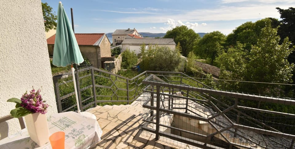 Spring, Day, View (from property/room), Balcony/Terrace