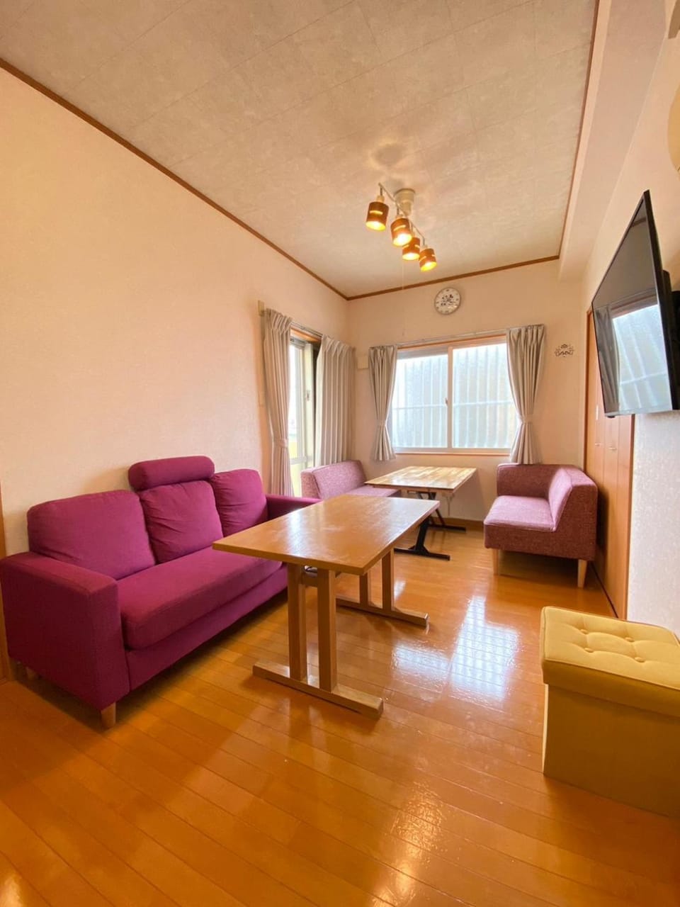 いえろーはうす House in Okinawa Prefecture