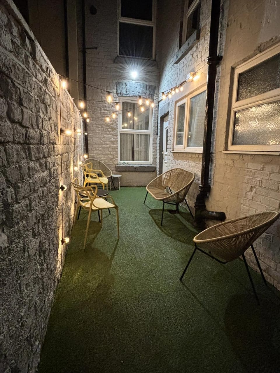 Garden, Seating area